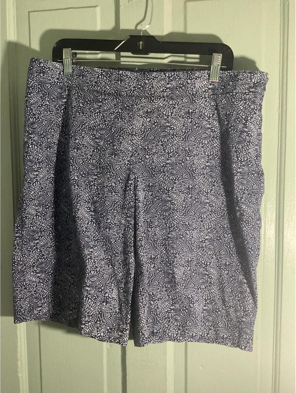 Talbots Navy Blue Summer Classic Nautical Paisley Print Shorts Size 16